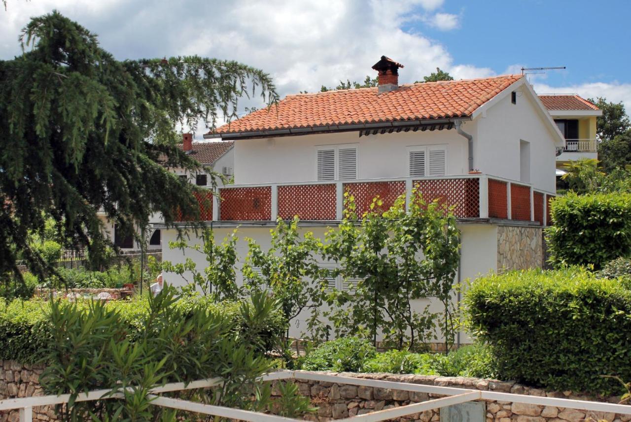 Apartments By The Sea Vantacici, Krk - 5347 Malinska Exterior photo