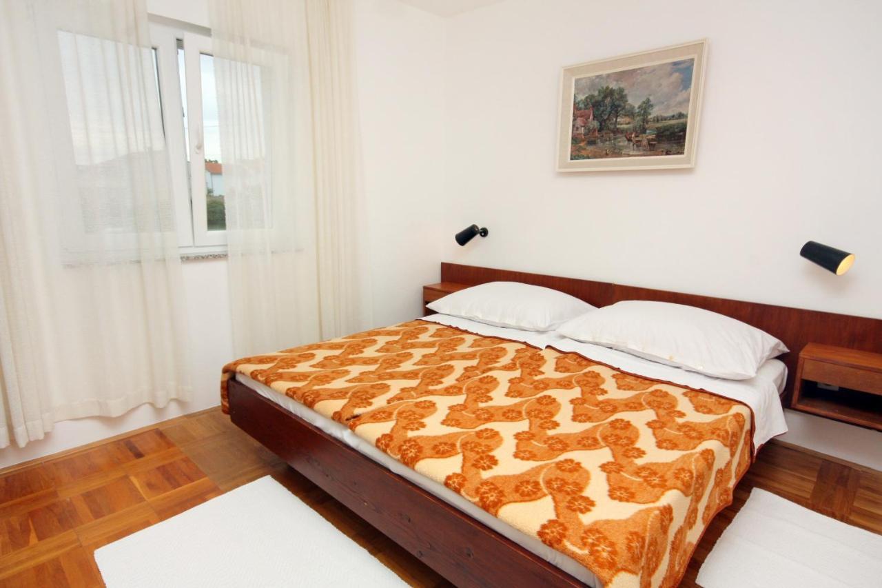 Apartments By The Sea Vantacici, Krk - 5347 Malinska Exterior photo